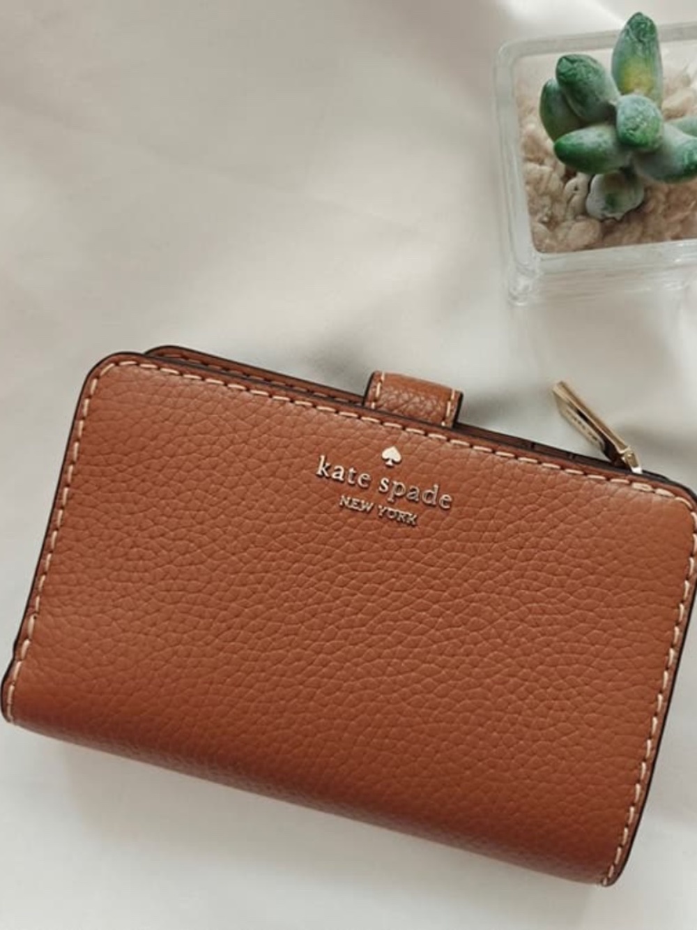 NWT Kate Spade Medium Bifold Wallet Warm Gingerbread KP052 $199